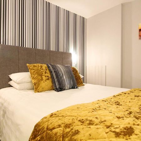 The Scarborough Travel And Holiday Lodge エクステリア 写真