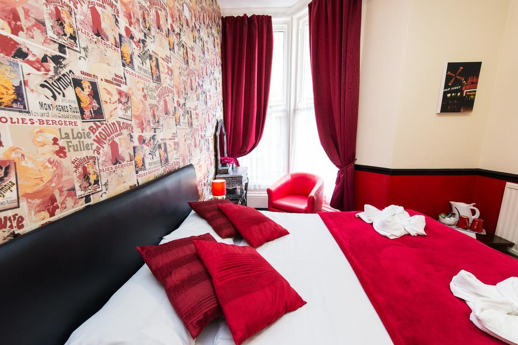 The Scarborough Travel And Holiday Lodge エクステリア 写真